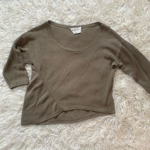 Babaton sweater top size XS stylish scoop neck